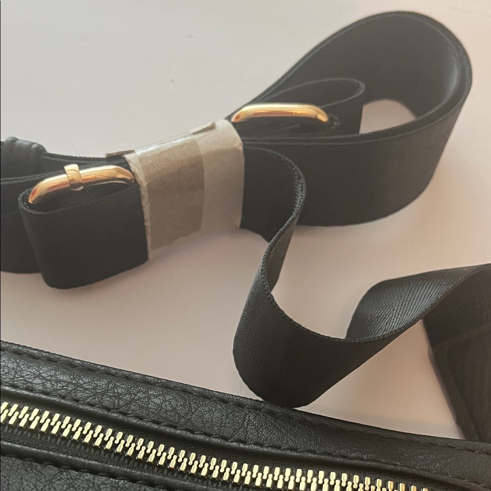 Donna & Becky Black Vegan Leather Esther Crossbody Purse NWT Adjustable Strap - Picture 6 of 12
